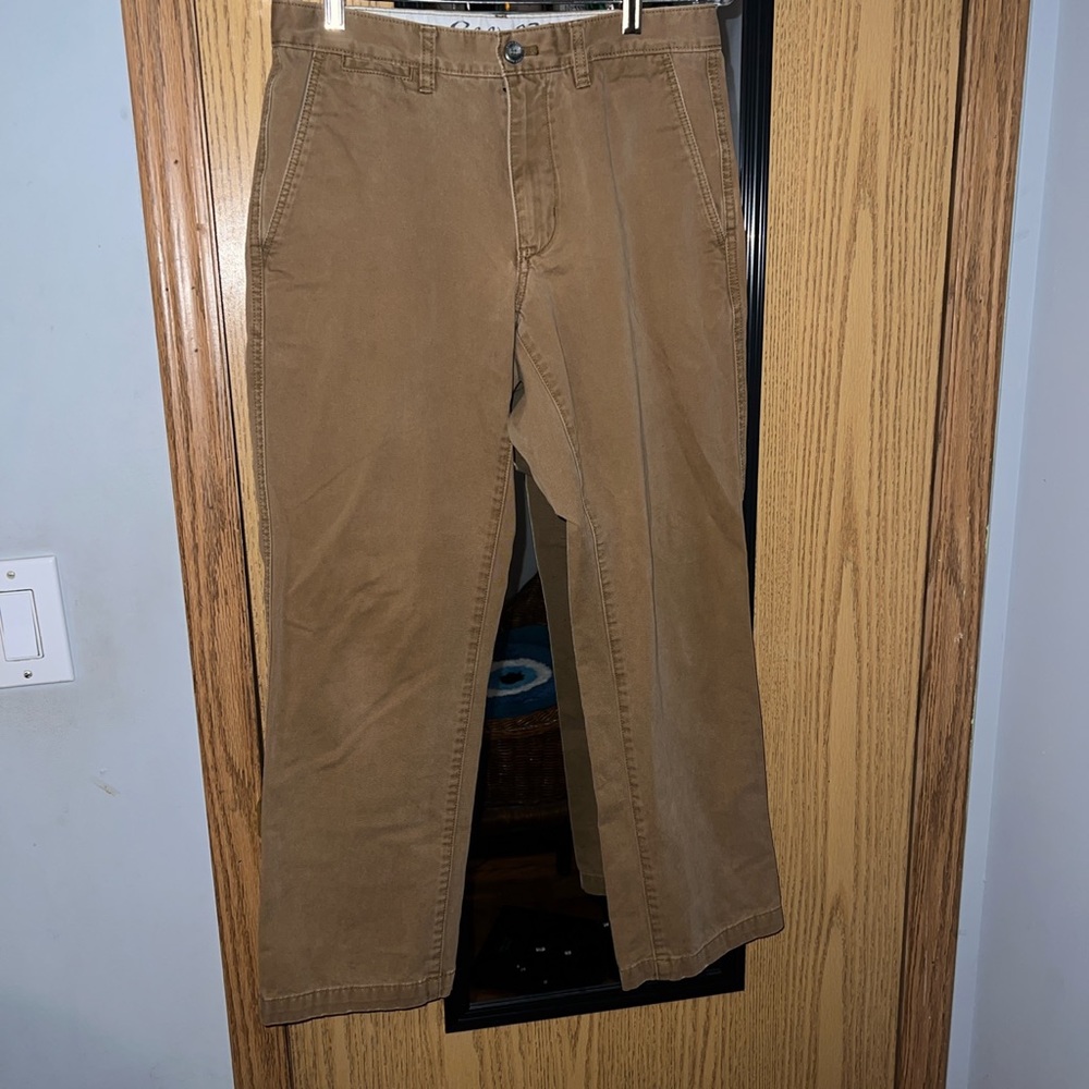 Eddie Bauer 30x30 khaki pants